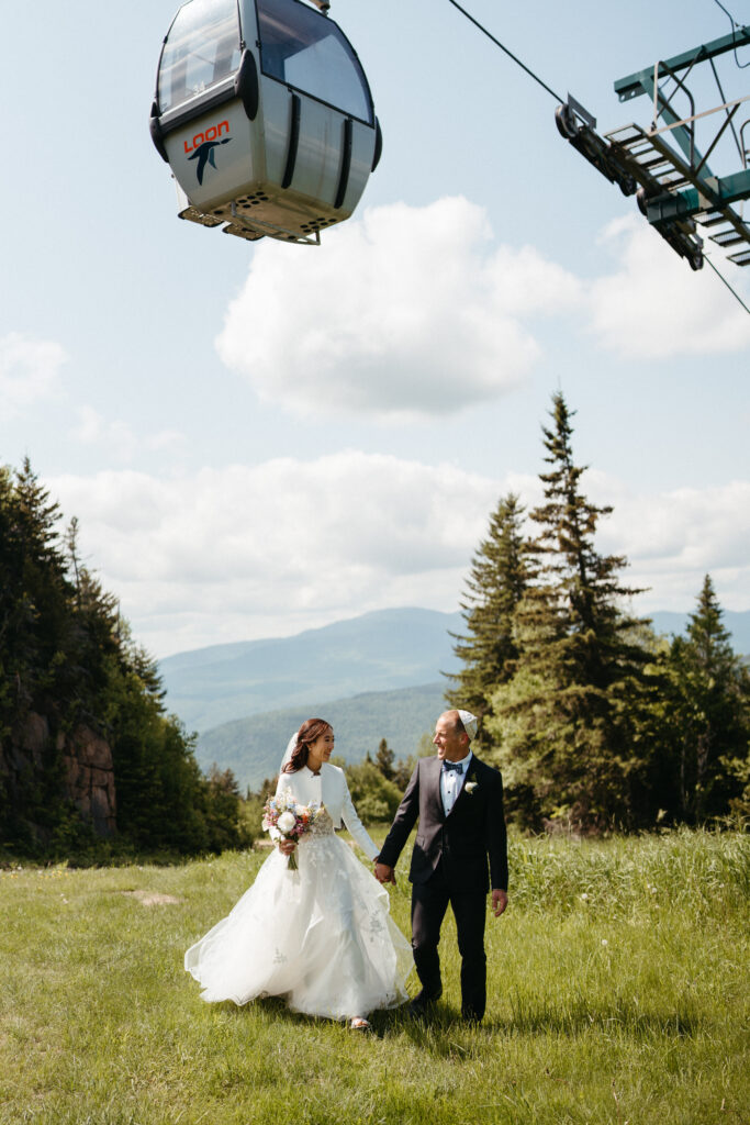 Loon mountain wedding gondola 